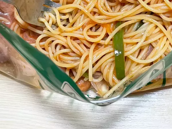 疲れた平日でもすぐに『パスタ』が食べられる！　「まるで喫茶店の味」なナポリタンを作ったアイテムは…