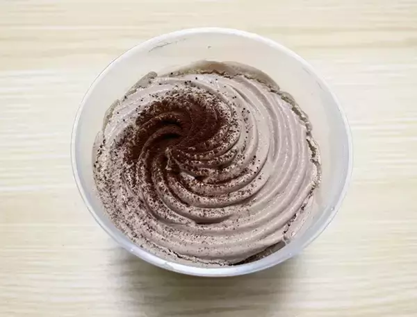 「『植物生まれのチョコケーキ』とは　買って大正解だったコンビニスイーツに「いいことした気分」「たまらない！」」の画像