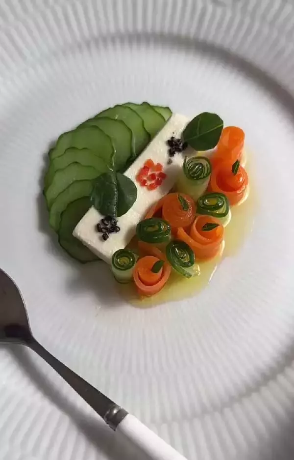 「母親「余った豆腐やニンジンを使って…」　できたものに「天才か」」の画像