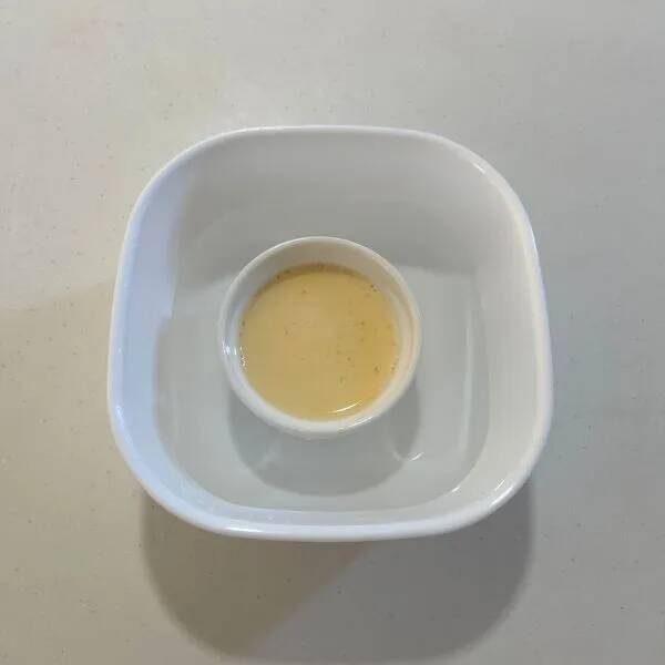 マグカップに材料を入れてチンすると？　完成した『おやつ』に「固めの食感」「最高」