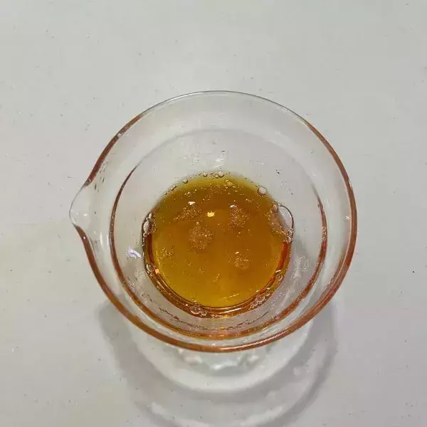 「マグカップに材料を入れてチンすると？　完成した『おやつ』に「固めの食感」「最高」」の画像