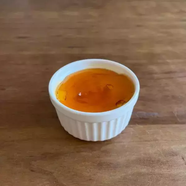 「マグカップに材料を入れてチンすると？　完成した『おやつ』に「固めの食感」「最高」」の画像