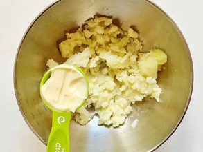 食べた夫が「おかわりある？」　ポテトサラダの新しい食べ方