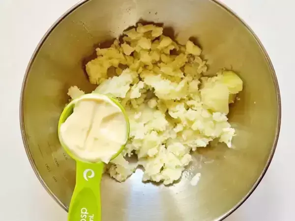 食べた夫が「おかわりある？」　ポテトサラダの新しい食べ方