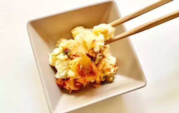 「食べた夫が「おかわりある？」　ポテトサラダの新しい食べ方」の画像