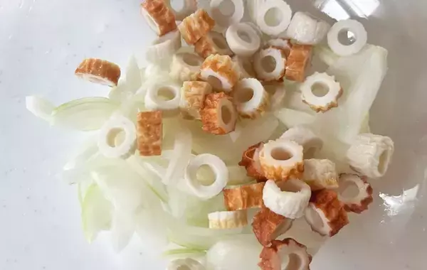 「【物価高でも安心レシピ】ちくわで作る超簡単チヂミに「満足度が高い」「おかずにぴったり」」の画像