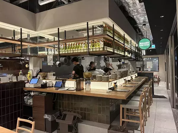 「時間内に完食すれば1万円ゲット！？　夢の『超特大ステーキ』に挑んだ結果…」の画像