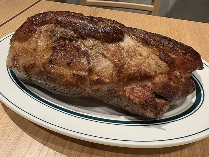 時間内に完食すれば1万円ゲット！？　夢の『超特大ステーキ』に挑んだ結果…