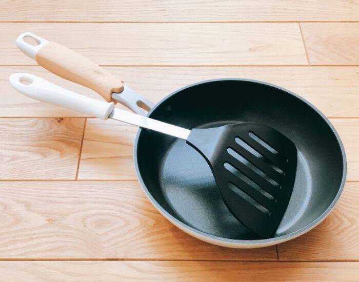 「買ったばかりなのに焦げ付く…」　企業の助言に「毎回やってた」「だからか」