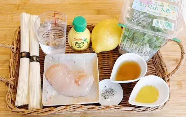 「そうめんをゆでるお湯に『1ml』入れてみて！　企業のワザに「食感が違う」「安いそうめんとは思えない！」」の画像