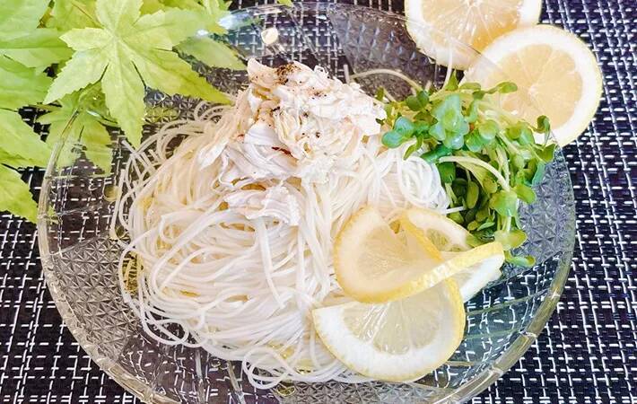 そうめんをゆでるお湯に『1ml』入れてみて！　企業のワザに「食感が違う」「安いそうめんとは思えない！」