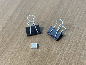 バッグに『ダブルクリップ』を挟むと快適！　【作業1分】の活用術でプチストレスを解消