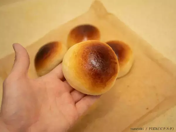 起床してパンを食べる高３長男　弟と妹が話しかけてきて…「泣いた」「こういうのがいい」