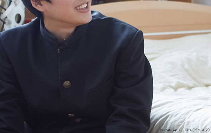 起床してパンを食べる高３長男　弟と妹が話しかけてきて…「泣いた」「こういうのがいい」