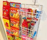「『ワイヤーネットかご』を深さ別に使い分け　お菓子収納に110円アイテムを活用した結果？」の画像12