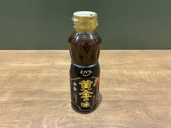 タレの中栓を『ななめ45度』で引くと？　エバラが勧める開け方を試してみた