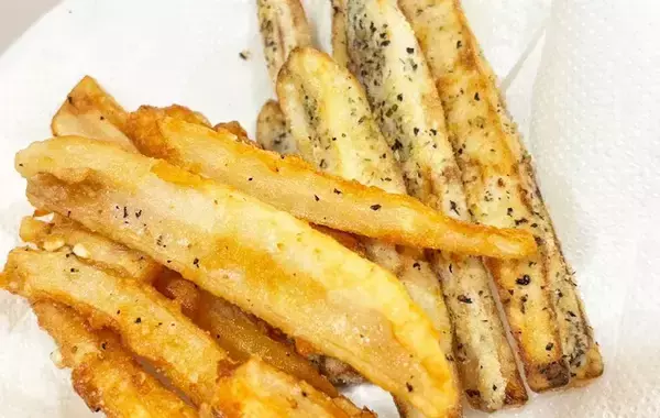 「見た目はポテト！　『フライドれんこん』の作り方に「子供から大人まで夢中になる」」の画像