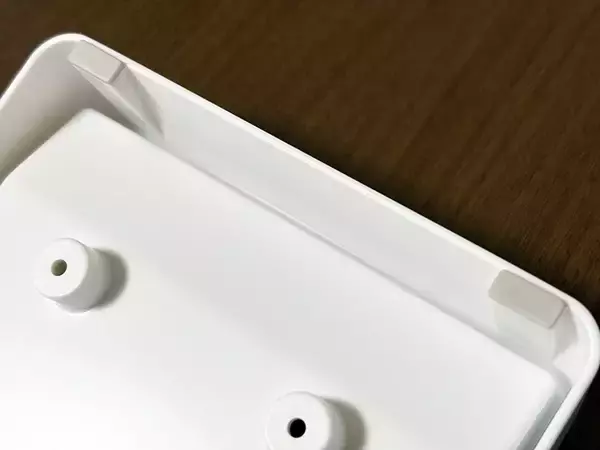 「ティッシュ、どうやって置いてる？　革命的な100均アイテムに「超便利」「もう1個買う」」の画像