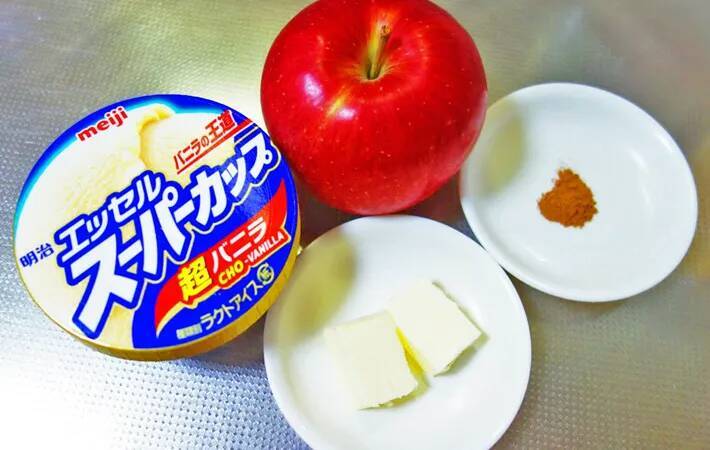 焼いてのせるだけ！　子供が驚く『りんごのおやつ』の作り方