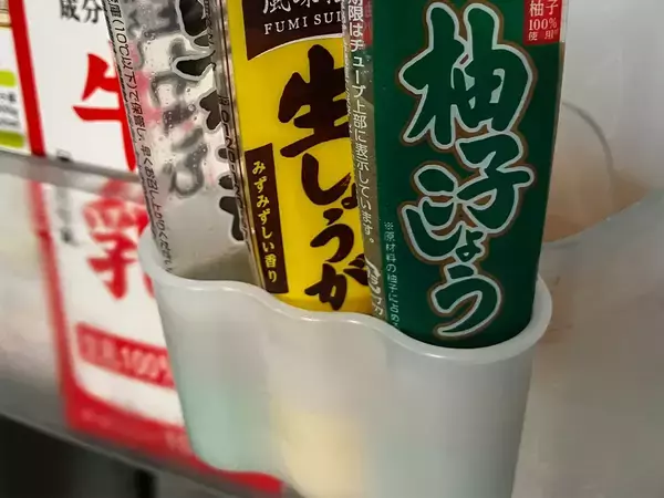 チューブの調味料、『ポケットに縦置き』『棚に横置き』どっちがベスト？　メーカーに聞いた