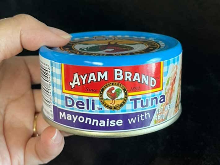 ツナマヨおにぎりが簡単に作れる！　『カラフルなツナ缶』を開けると？