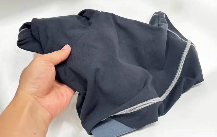 夏に着た水着、掃除機で吸ってみて！　スポーツメーカーに聞いた『3つの手順』を試した結果