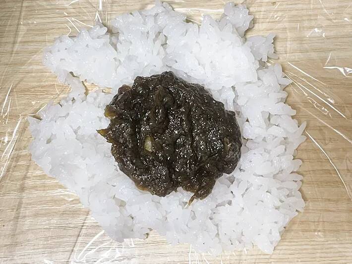 海苔佃煮、レンチン3分で作れます　ちぎって浸す簡単な作り方に「また作る」「やさしい味わい」