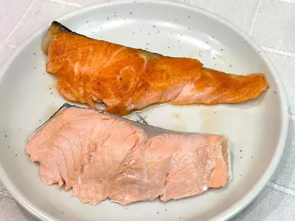 「鮭は焼きません！　意外な調理法に「ほどけるように柔らかい」」の画像