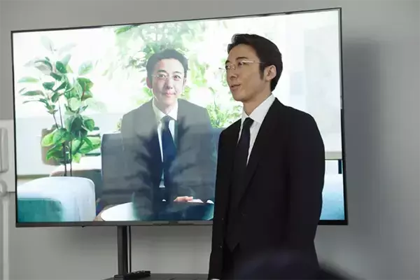 「【考察】同じスーツ・髪型なのに別人　高橋一生の演技力に舌を巻く『リボーン』第5話」の画像