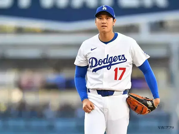 「山本由伸が日本人16年ぶりのMVP！　ドジャースがワールドシリーズ連覇達成」の画像