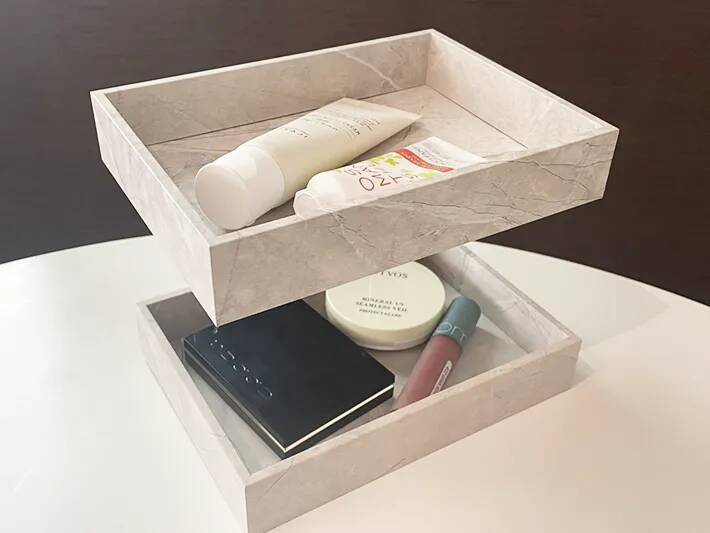 100均で買った『コの字型スタンド』　思わぬ活用法に「その手があったか」【簡単DIY】