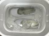 「衣類と上履き、一緒に洗うとやっぱり汚い？　洗濯のプロが回答」の画像1