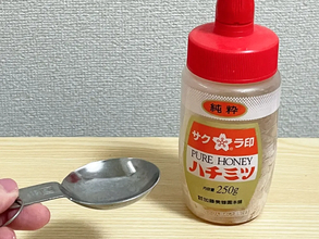 計量スプーンにハチミツがつかない　使い分けると便利な2つの裏ワザ
