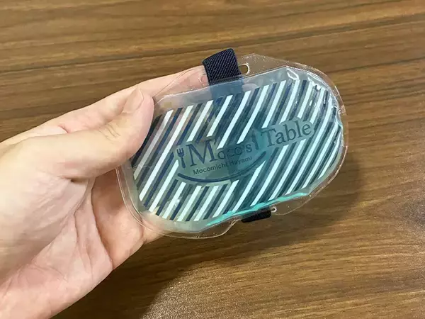 「保冷剤はダイソーで決まり！　110円の『もこみちコラボ』商品が夏に便利」の画像