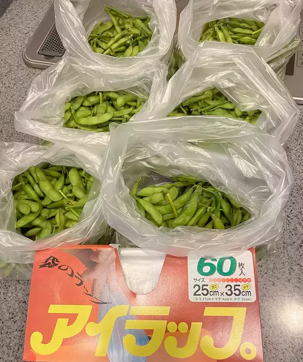 「枝豆を茹でずにアイラップに入れて？　企業のアイディアに「考えたこともなかった」」の画像