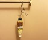 「【収納術】ダイソーのダブルクリップで挟んだものとは…　活用法に「悩みが解決した！」」の画像3