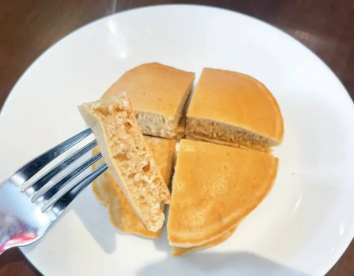 ホットケーキミックスに『ミルクティー』を入れるだけ！　10分で作れるツヤツヤおやつ