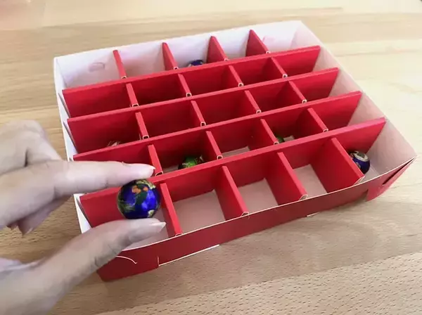 「ダイソーの『アドベントカレンダーキット』を実際に作ってみたら…想像以上に簡単だった！【クリスマス】」の画像