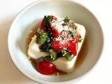 「豆腐に『小さじ1杯』かけてみて！　醤油じゃない食べ方に「夫婦でハマった」」の画像1