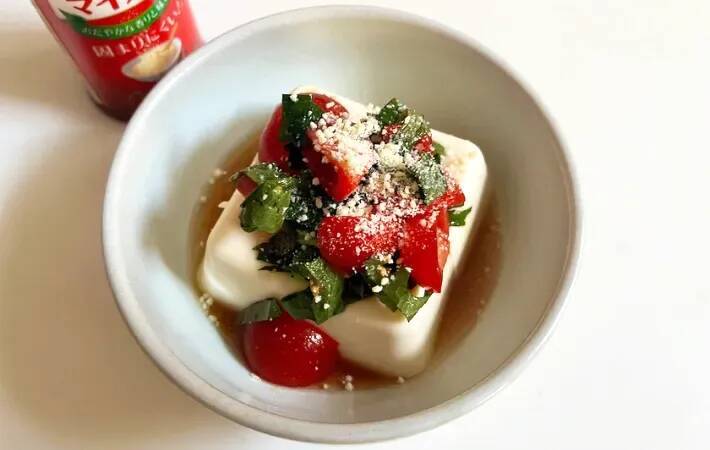 豆腐に『小さじ1杯』かけてみて！　醤油じゃない食べ方に「夫婦でハマった」