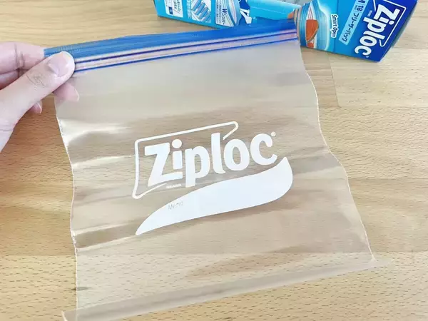 弁当箱、使うのやめた！　『ジッパー袋』の思わぬ活用法で「荷物が減った！」