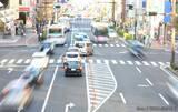 「「入っちゃダメなんだっけ…」道路にある『ゼブラゾーン』は通行してもいいの？　弁護士に聞いた！」の画像2