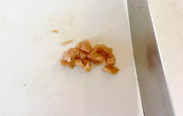「「暑い日にちょうどいい副菜」と夫に好評！　叩いたキュウリと混ぜたのは…」の画像