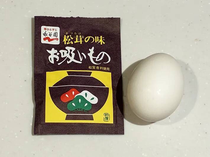 使う食材は卵と『お吸い物』のみ！　寒い時期にピッタリな『レンチンレシピ』が…