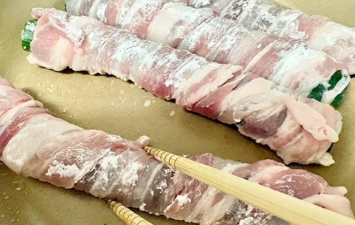 キュウリの食べ方に「これいいね！」　豚バラ肉をぐるぐる巻いて？