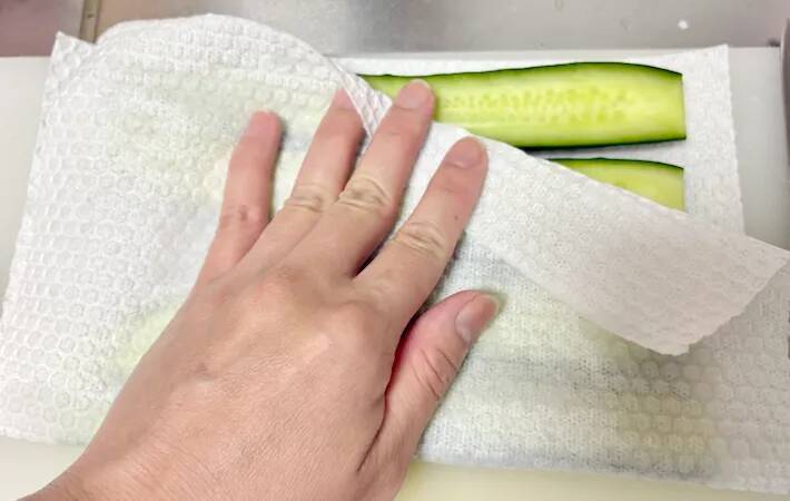 キュウリの食べ方に「これいいね！」　豚バラ肉をぐるぐる巻いて？