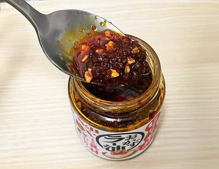 『大さじ1杯』でピリ辛ザクザク食感　玉子焼きのアレンジに「パンチが効いてる」「食べ応えあり」