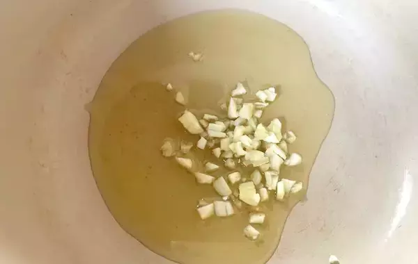 「サバ缶とブロッコリーを蒸すと…？　できた一品に「子供がパクパク」「本格的」【缶詰レシピ】」の画像