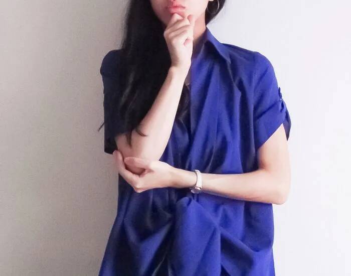 エレベーターで他人と2人きり　とっさの視線で診断する『人付き合いの癖』診断