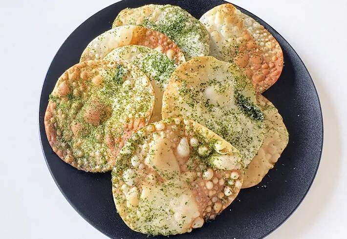 「ポテトチップスよりおいしい」と子供に大好評　5分で作る『餃子の皮チップス』